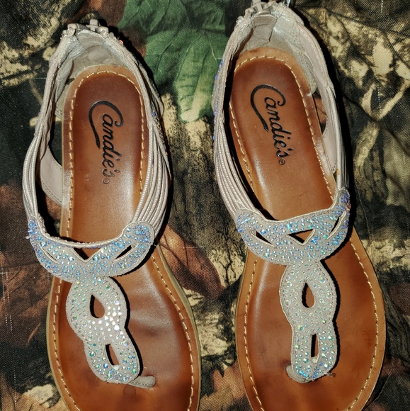 Sandals - Picture 4 of 5